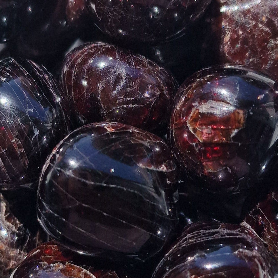 A group of Garnet Tumblestones